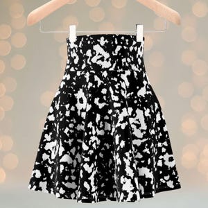 Teacher Skirt Composition Notebook Skater Skirt Back-to-School Outfit School Supplies Pattern Teacher Gift Unique Fashion Statement Costume