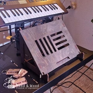 Ableton Push Stand – Wooden MIDI Controller Stand for Studio Desk Setup, Adjustable Music Gear Rack for Producers and DJs