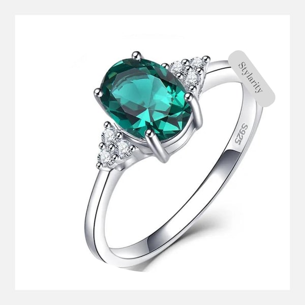 Elegant Engagement/Wedding Ring for Women- Gold-Plated 925 Silver Zultanite Tanzanite Ring - 4mm Prong Set Zirconia & Artificial Emerald