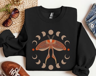 Sweat céleste, sweat-shirt papillon de nuit, sweat-shirt lune, sweat-shirt esthétique