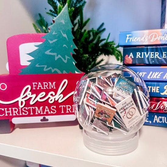 CUSTOM MADE Yearinbooks Snow Globe, Book Snow Globe, Christmas Snow
