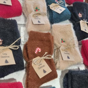 Chaussettes douillettes, chaussettes moelleuses, Noël 2025, bas de Noël, bas de Noël, père Noël secret, cadeaux de Noël, expédition rapide, Noël, image 5