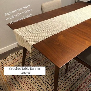 Table Runner Crochet Pattern | Very Beginner Friendly Crochet Pattern to Make an Easy DIY Table Runner for Your Dining Room Home Decor