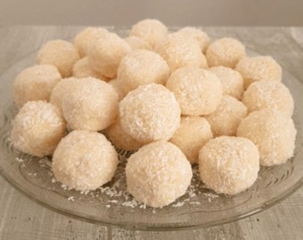 Selbstgemachte Raffaello Pralinen Kokos Pralinen handgemacht