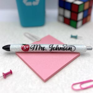 Personalized Glitter Pen Perfect Gift for Any Occasion Give a thoughtful and unique gift with this customized resin pen handmade with care