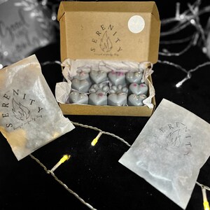 Black Magic | Soy wax melts | Vegan and Eco friendly | Highly scented | Long Lasting melt | Magical escape