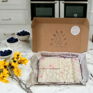 Blueberry Muffin Mini snap bars | Soy wax melts | Vegan and  Eco friendly | Highly Scented | Long lasting melts | Home sweet home