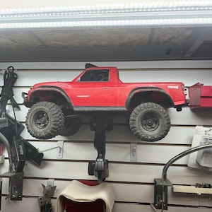 Wall Mount for Traxxas 1/10th Scale TRX4 Trucks and Radio