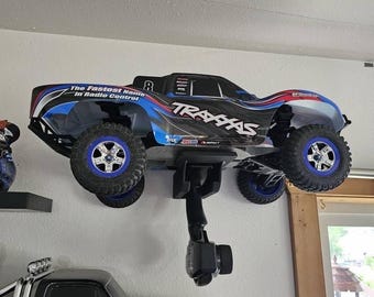 Wall Mount for Traxxas 1/10th Scale Slash Trucks and Radio