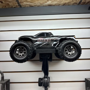 Wall Mount for the Traxxas Mini Maxx & Transmitter