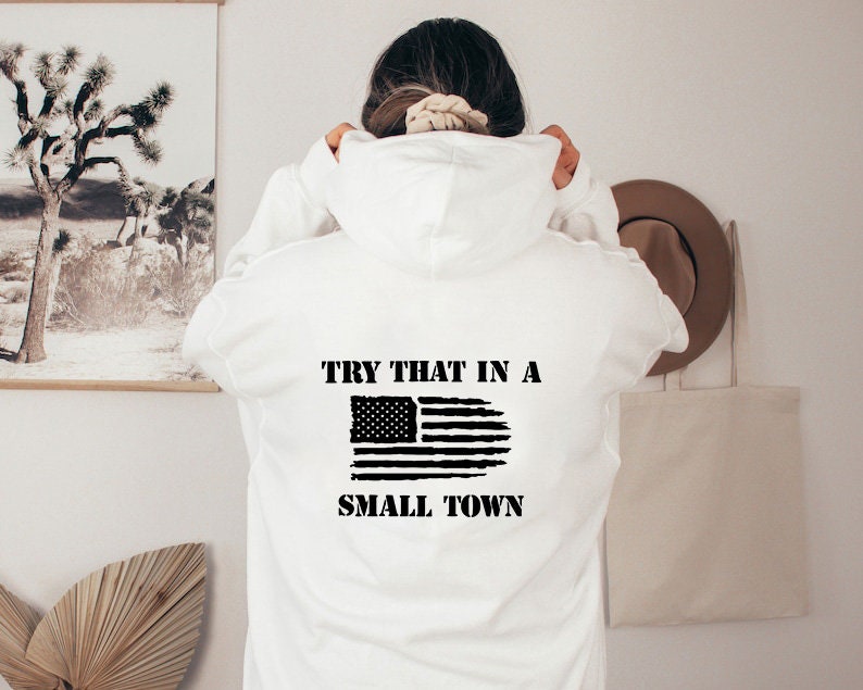 Herren T-Shirt Try That In A Small Town USA Patriotic US Flag Conservative American Shirt, Militär, Grün, 4X-Groß