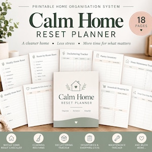Könnte beinhalten: Ein druckbares Heimorganisationssystem mit dem Titel Calm Home Reset Planner mit 18 Seiten. Das Set enthält verschiedene Checklisten und Tracker wie einen wöchentlichen Haus-Reset, einen Entrümpelungs-Tracker, Inventarlisten und Einkaufslisten.
