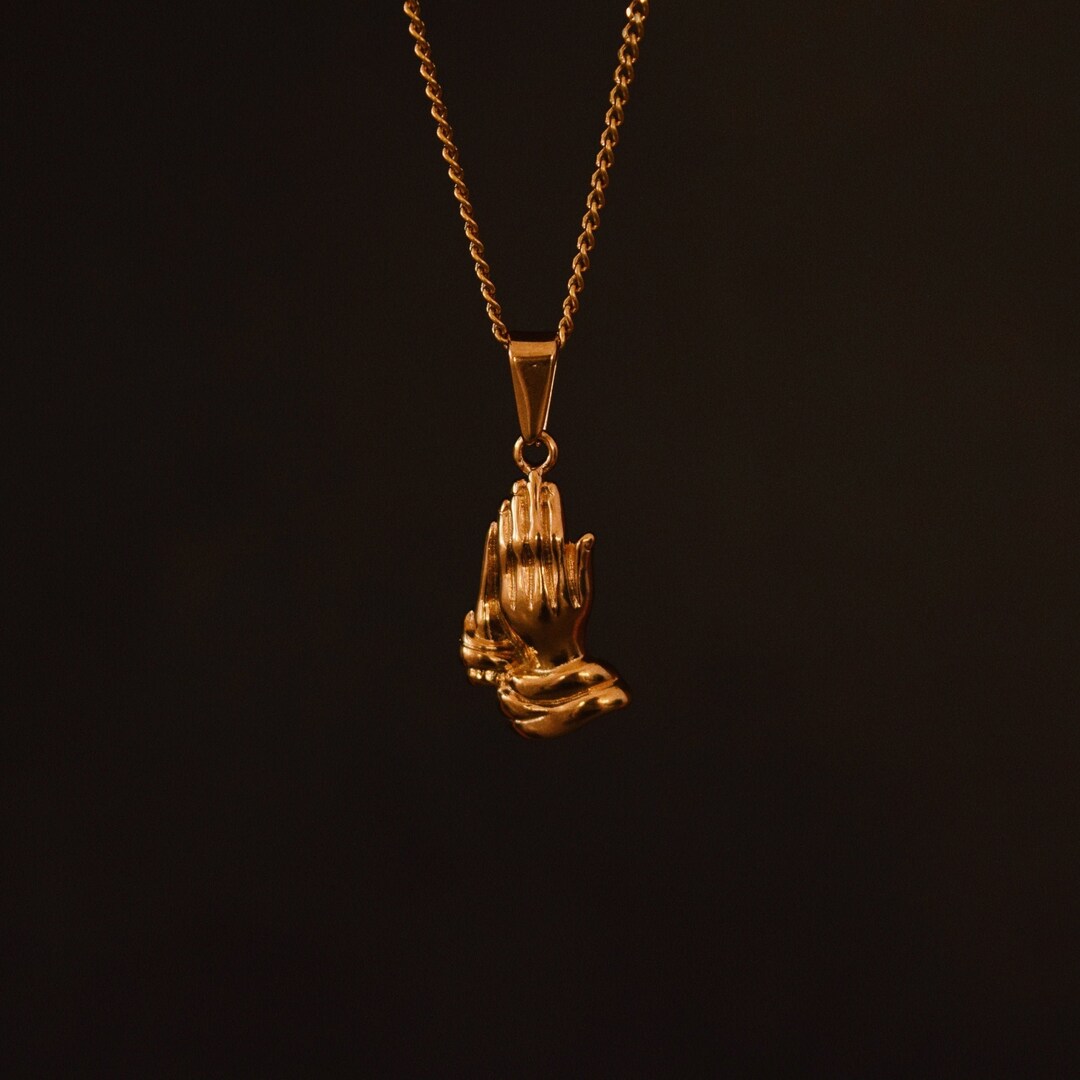 Praying Hands Pendant 18K Gold Lords Prayer Hands Necklace Etsy
