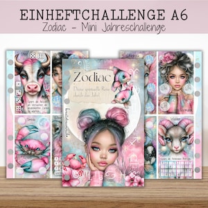 Könnte beinhalten: Ein Set aus A6-Einlagen für einen Ordner mit der Aufschrift EINHEFTCHALLENGE A6 Zodiac - Mini Jahreschallenge. Die Seiten zeigen bunte Illustrationen von Sternzeichen, darunter ein Stier, ein Krebs, ein Widder und eine Person mit rosa-blauem Haar.