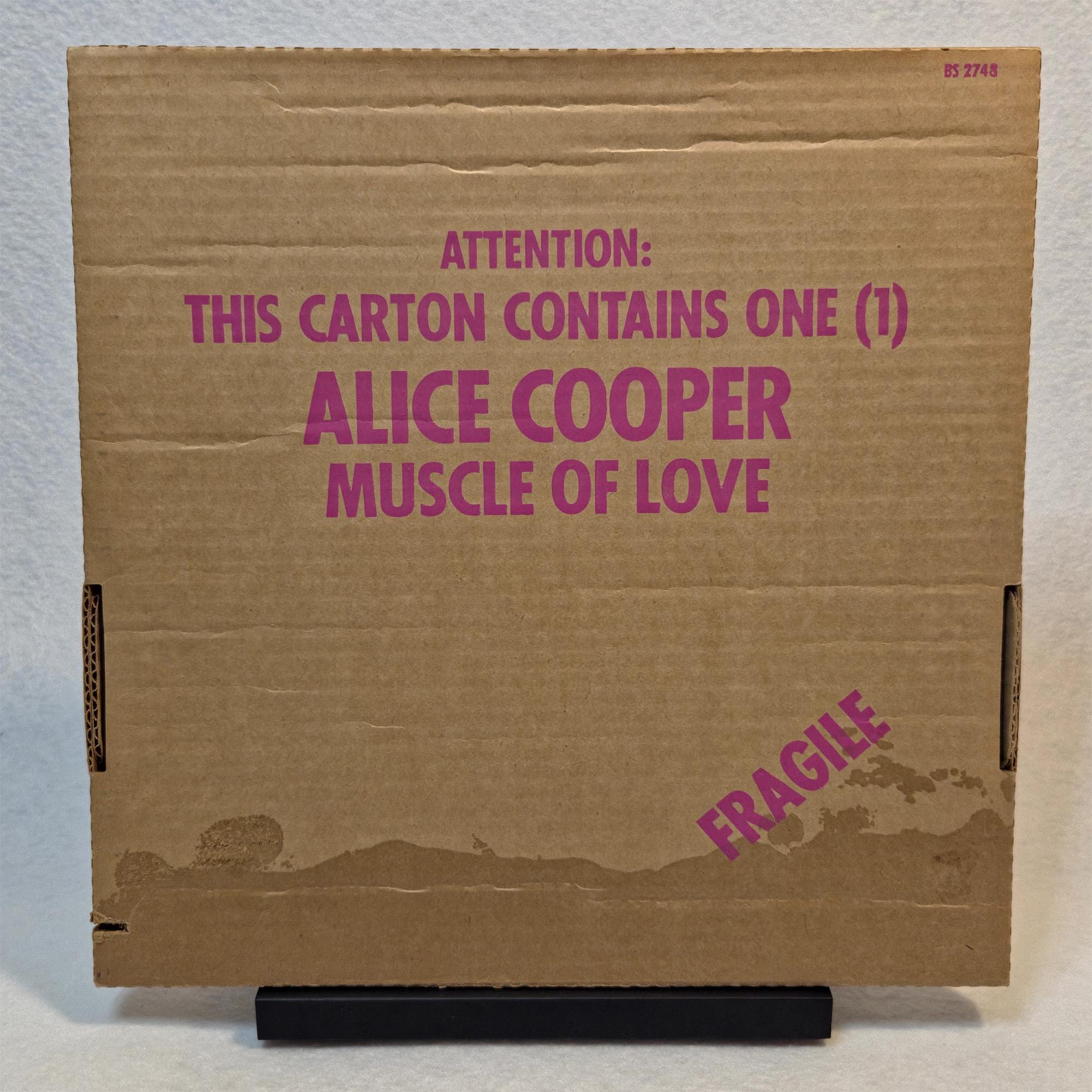 Original 1973 Release, Alice Cooper - Muscle of Love | Warner Bros