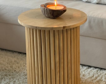 100% wooden sidetable, fluted base coffee table, minimalistic sidetable, round coffee table