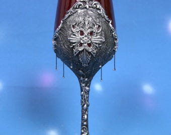 Resident Evil Village   Handmade Decoration   Decorated Wine Glass   Keepsake   Vampire Wine Glass   Vampire Goblet   Gamer Gift