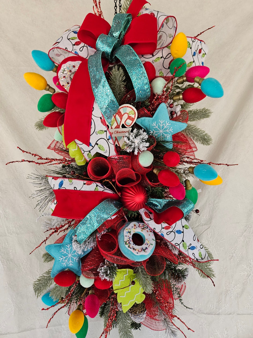 Christmas Wreath Christmas Light Bulb Wreath Holiday Swag Etsy