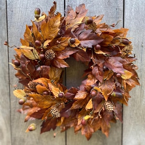 Fall Leaf Wreath for Entryway, Wreath for Fall, Fall Wreath with Acorns, Pinecones, and Copper Leaves for Front Door