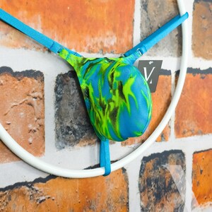 Timon Smudge Swirl Cerulean Micro Mini Heren Tanga String met Bulge MV-FTZU7