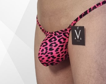 Aion Leopard Neon Pink MV-892D1 Mini Bulge Herren Y-Thong – handgefertigte Herren-Unterwäsche und Bademode