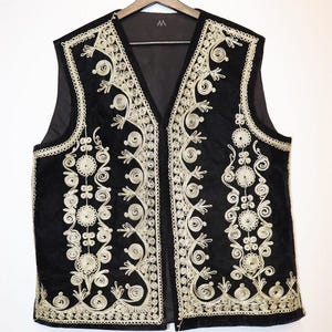 Afghan Men Waistcoat Afghan Traditional men&#39;s Black velvet vest with heavy  braided embroidery