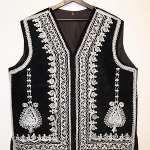 Afghan Men Waistcoat Afghan Traditional men&#39;s Black velvet vest with heavy Sliver braided embroidery