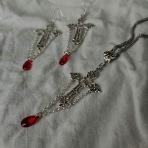 gothic cross jewellery set / cross necklace/ cross earrings/ statment gothic jewellery set / blood drop earrings/ gothic cross earrings