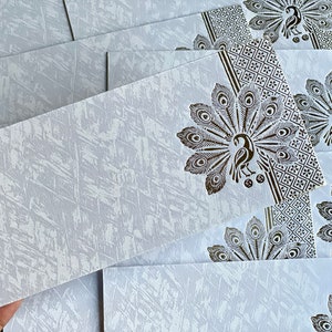 Set van 10 Shagun-enveloppen Geldenveloppen Indiase trouwkaarten Eidi-enveloppen Geldenveloppen Wit en goud pauwenmotief goudfolie