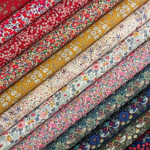 Liberty Fabric Pack ~ Strawberry Thief | Tana Lawn™ quilting cotton charm fat quarter bundle strips - Christmas red gold green pink floral