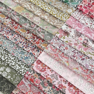 Liberty Fabric Pack ~ Secret Garden / Tana Lawn™ quilting cotton charm fat quarter bundle strisce vintage piccolo floreale rosa pallido giallo verde