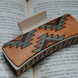 Mesa Leather Claw Clip