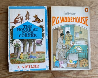 x2 Vintage-Bücher Winnie the Pooh und Full Moon von P G Woodhouse Penguin