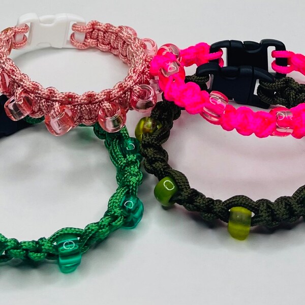 Hot Pink Paracord Strawberry Paracord Pink Paracord Green Paracord Olive Green Paracord Women's Paracord Women's Survival Bracelet