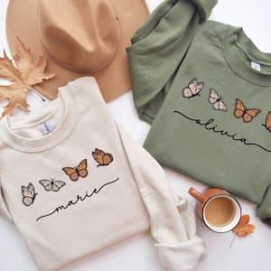 Personalized Monarch Sweatshirt, Custom Monarch Butterfly Sweater, Monarch Sweatshirt Custom Name, Save the Monarchs,Butterfly Crewneck Gift