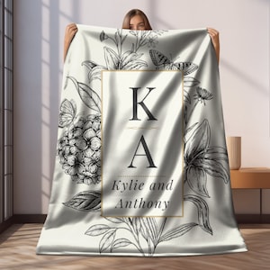 Mr and mrs blanket,mr and mrs custom, Wedding shower gift, Wedding keepsake, Anniversary gift, wedding blanket gift,couples initials blanket