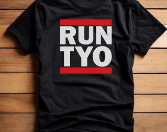 Run Tokyo T-Shirt: Unisex Marathon Runner Gift