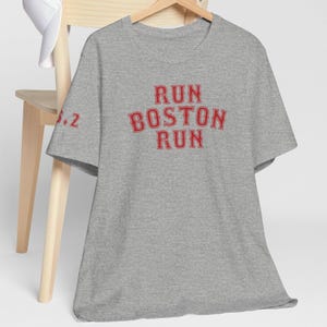 Boston Marathon Tee Vintage Style Run Boston Run T-Shirt for Running Enthusiasts, Fitness Gift, Sports Apparel, Race Day Outfit