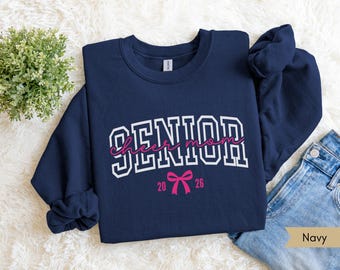 Custom Senior Cheer Mom Sweatshirt 2026, Class Of 2026 Cheer Gift, Graduation Sweatshirt For Mom, Cheer Team Mom Crewneck, Custom Grad Shirt