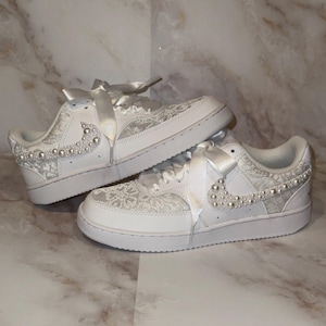 Custom Pearl Bride Sneakers, Wedding Day Shoes, Bridal Sneaker, Gifts for Bride, Bridal Shower Gift, Personalized Court Vision Low