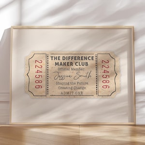 Geschenk für Unterschied Maker Holzgerahmter Druck Der Unterschied Maker Club Wandkunst Inspirierendes Retro Ticket Design Einzigartiger Lehrer Wertschätzung
