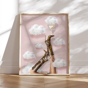 Vintage schoenen met luipaardhak laarzen muurkunst print martiniglas grappig trendy afdrukbare preppy coquette poster bottoms up crème roze hemel vogue
