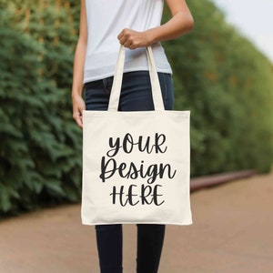 Natural tote bag mockup, Canvas tote bag mock, Boho shopping bag mockup, Model tote bag mock up, Cotton bag mockup, Lifestyle gift bag mock