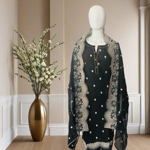 Elegant Black Embroidered Salwar Suit Set | Indian Kurta Pant with Chiffon Dupatta | Eid Festive Wear | Traditional Pakistani Style Suit