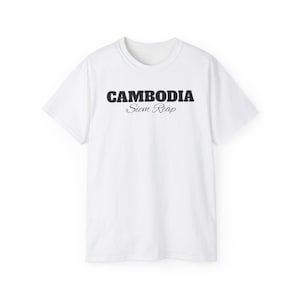 Cambodia | Siem Reap | Angkor Wat | Unisex Heavy Ultra Cotton Tee