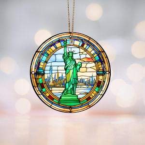Statua Wolności Witraż Ceramiczny Ornament NYC Decor, Dekoracja Bożonarodzeniowa w Nowym Jorku, Prezent Dla Miłośników Podróży, Ozdoba Świąteczna W Krajobrazie Miejskim