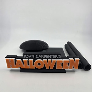 Halloween Mask Stand V2 | 3D Printed Display | Horror Movie Shelf Decor | Michael Myers Collectible