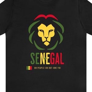Koszulka Senegal T-shirt Jedna osoba Koszulka Lew Koszulka Afrykański Lew Pomysł na prezent dla przyjaciela Koszulka Senegal Afrykańska głowa lwa Sztuka Cadeau Sénégalais