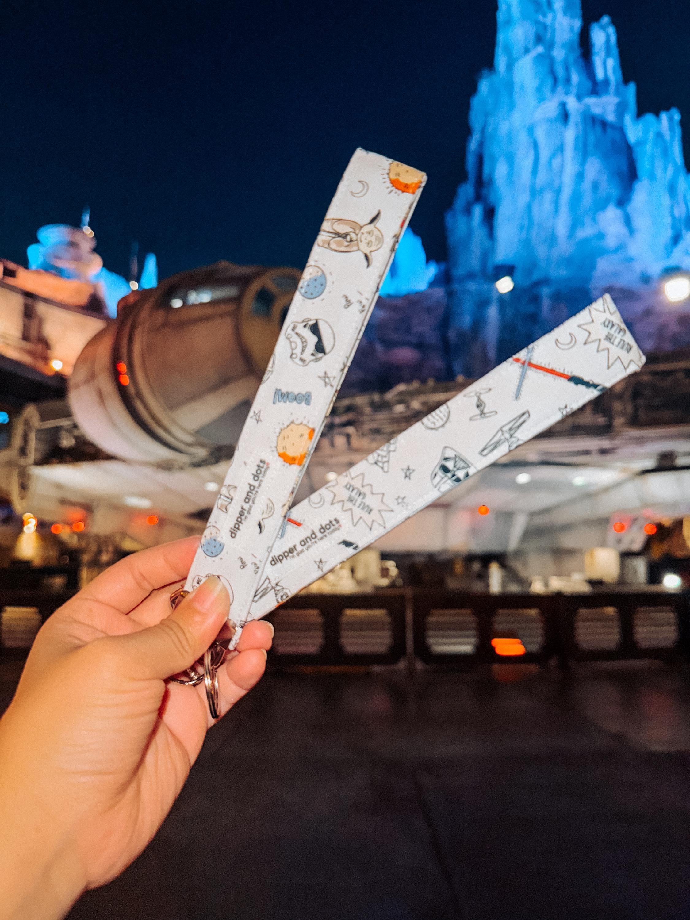 Customizable Handmade Star Wars Keychain | Astro CP30 & R2D2 Wristlet ...