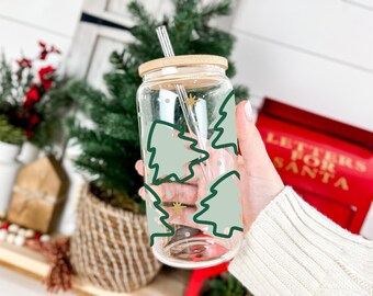 Custom Christmas Trees Libbey Glass | 16oz. Iced Coffee Tubbler | “Merry & Bright” Holiday Tumbler with Lid and Straw